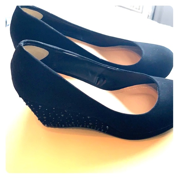 Wedge heels - Picture 1 of 3